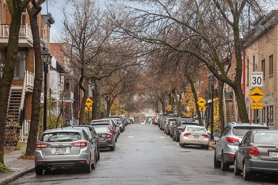 A Montréal street lined with plexes